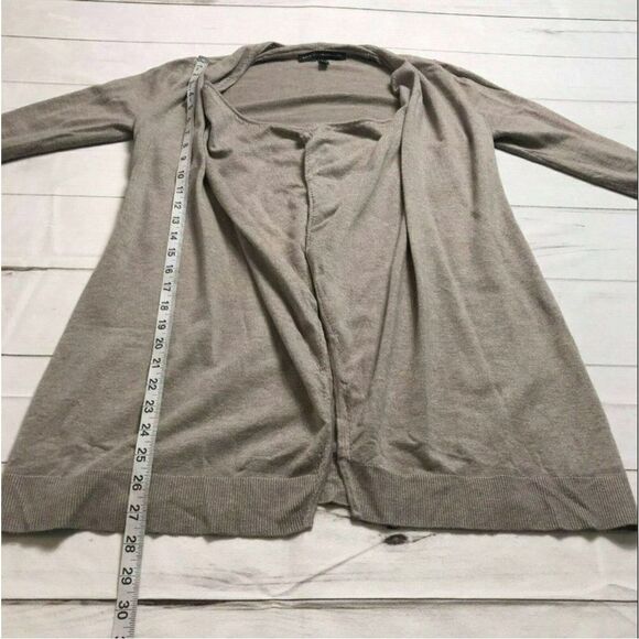 White House Black Market Beige Open Front Cardigan Size Small - Picture 8 of 9